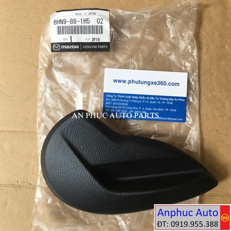 tay-nga-ghe-truoc-Mazda-3-2018-2019-BHN9-88-1H5.jpg