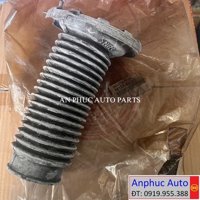 chup-bui-phuoc-truoc-Lexus-RX400H-RX450H-48157-48030.jpg