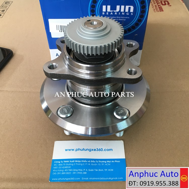 bac-dan-banh-sau-kia-carens-527303K100.jpg